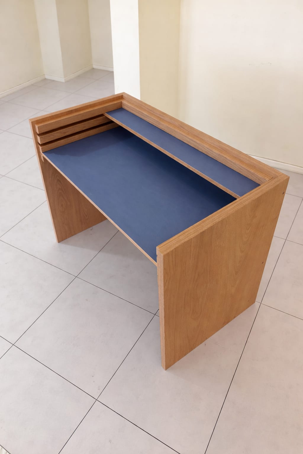 Mesa de trabalho sob medida