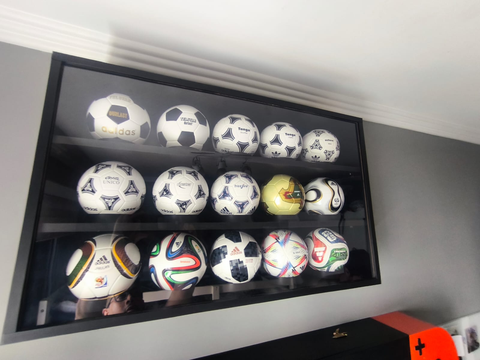 Expositor personalizado para home office